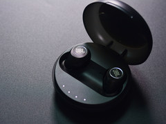 随享随听无拘束  JBL全新一代FREE真无线入耳式耳机评测