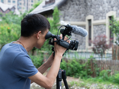 索尼AX700摄像机 让纪录片拍摄更简单